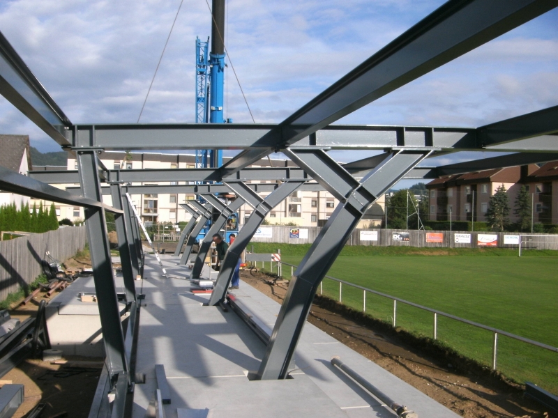 Tribünenkonstruktion im Stadion Pöls